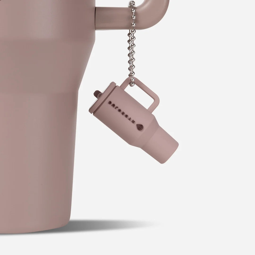traveler-keychain-e2 Web-TravelerKeychainPhotos-Mauve2.webp